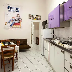  Appartamento Cinema House At The Historical Center By Wonderful Italy