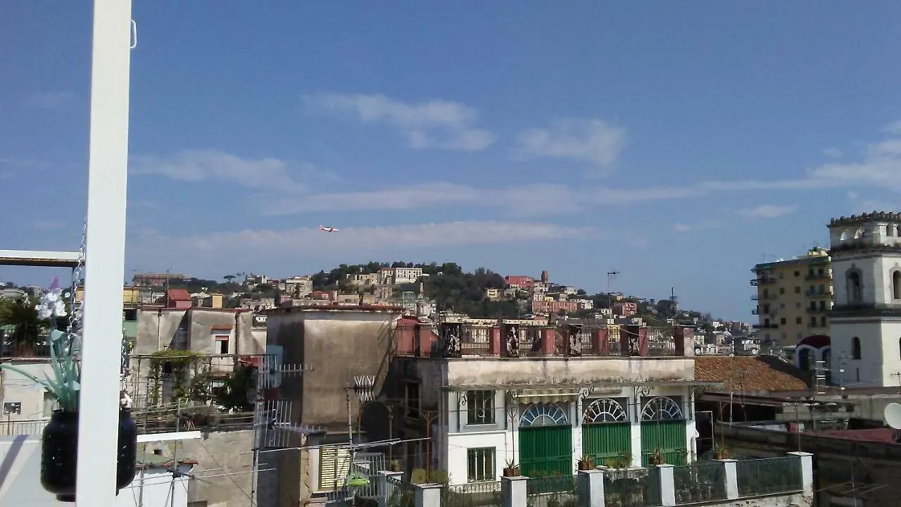 Casa Luna Napoli 0*,